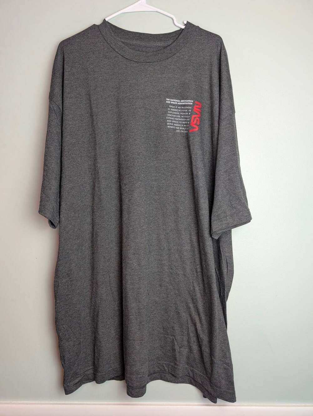 Fifth Sun NASA Space Shuttle Orbiter Gray Graphic T-Shirt 3XLT